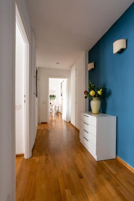 Blue Window In The Center Of Appartement Rome